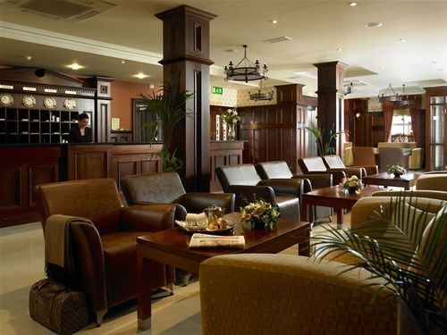 Downings Bay Hotel Bagian luar foto